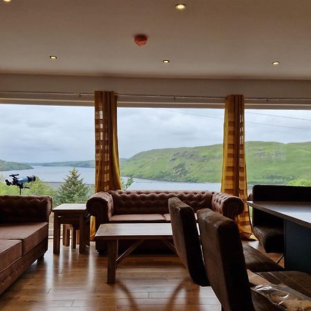 Luxury Cottage With Stunning Views By Fairy Pools 4 Carbost  Exterior foto