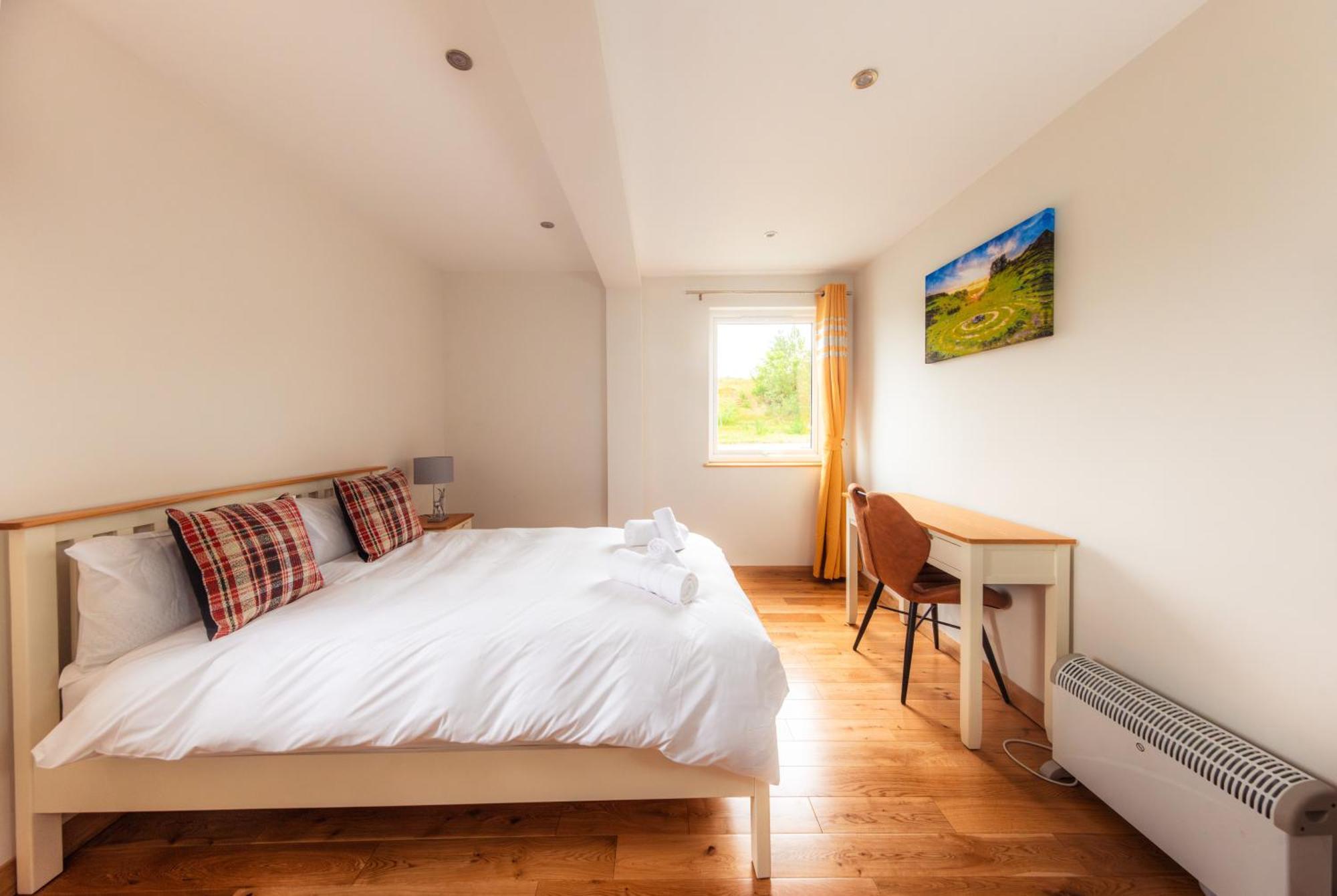 Luxury Cottage With Stunning Views By Fairy Pools 4 Carbost  Exterior foto