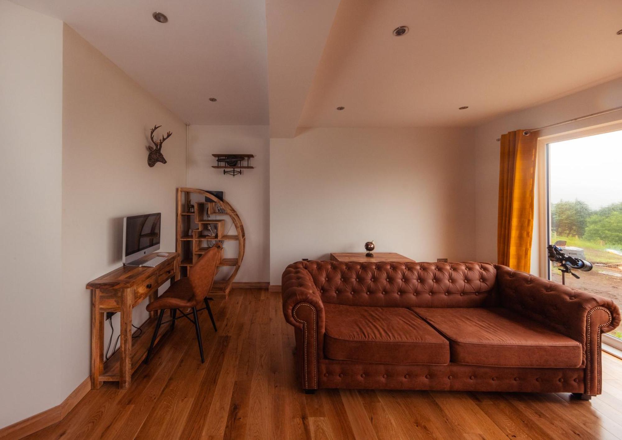 Luxury Cottage With Stunning Views By Fairy Pools 4 Carbost  Exterior foto