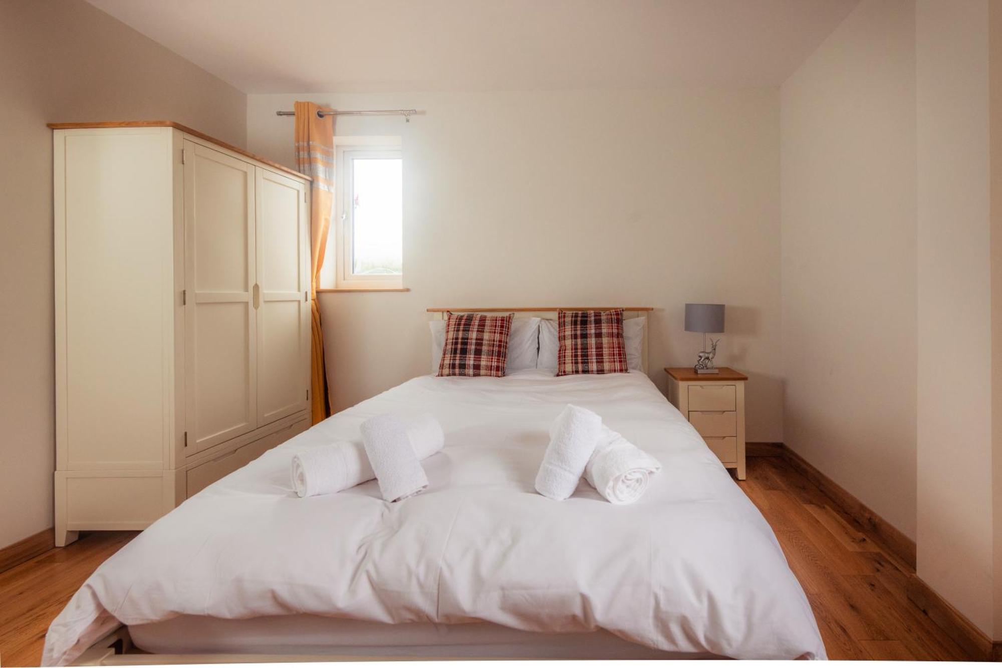 Luxury Cottage With Stunning Views By Fairy Pools 4 Carbost  Exterior foto
